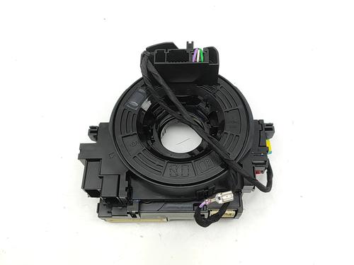 Used Squib airbag TOYOTA COROLLA Estate (_E21_) 1.8 Hybrid (ZWE211) (98 hp) 29812666