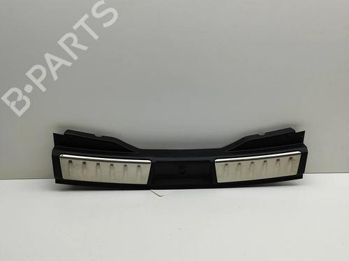 Pynteliste til bagklap JAGUAR F-PACE (X761) 2.0 TD4 (163 hp) 29830526