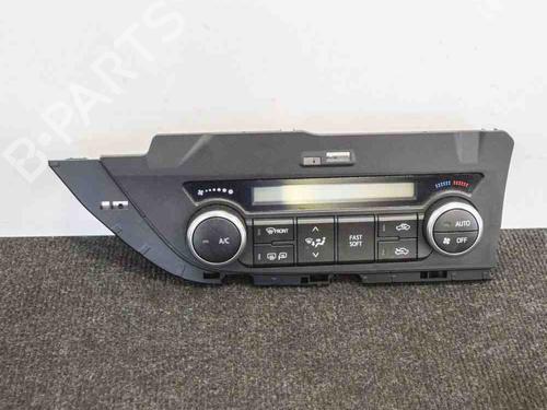 Used Climate control TOYOTA AURIS Estate (_E18_) 1.4 D-4D (NDE180_) (90 hp) 6753799