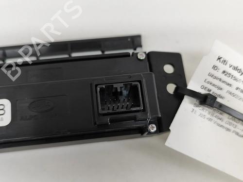 Switch LAND ROVER RANGE ROVER SPORT II (L494) 3.0 SDV6 4x4 | BP27773259I30