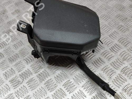 Used Fuse box MAZDA CX-30 (DM) SKYACTIV-G M Hybrid (122 hp) 28557249