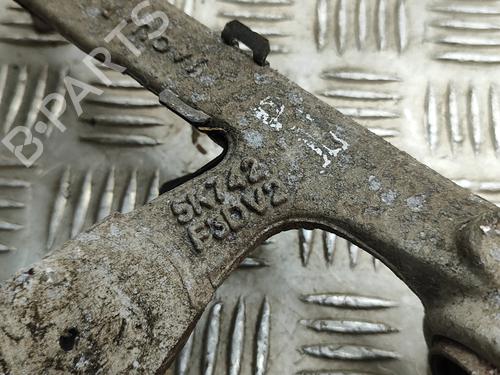 Right rear steering knuckle JAGUAR F-TYPE Coupe (X152) 5.0 SCV8 R AWD | BP24976138M28 