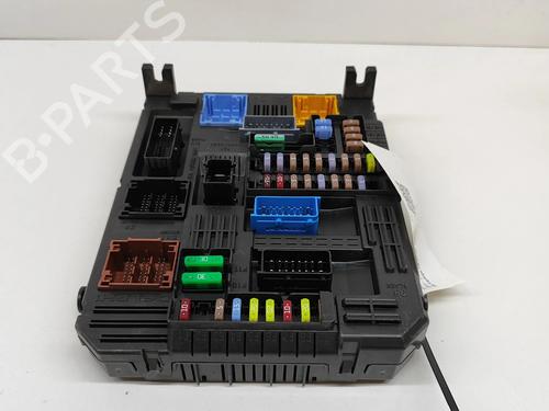 Used Fuse box OPEL GRANDLAND / GRANDLAND X (A18, P1UO) 1.2 (75) (131 hp) 16077167