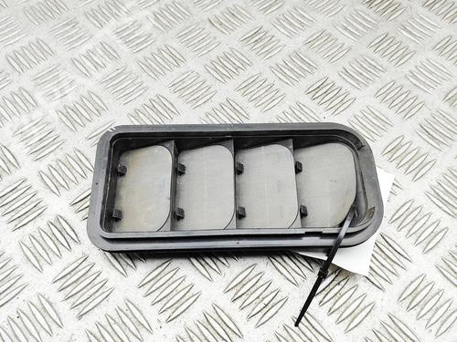 grille-vw-t-roc-a11-d11-2017-34037438 main image