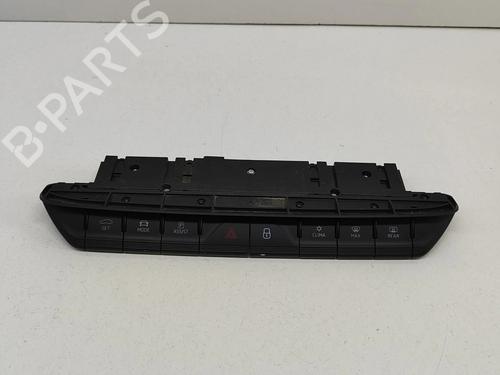 Used Switch SKODA ENYAQ iV SUV (5AZ) 80 (204 hp) 28549542