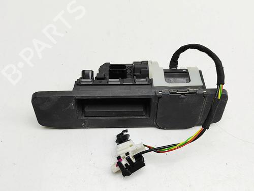 Used Switch Switch MERCEDES-BENZ GLA (H247) GLA 200 (247.787) (163 hp) 33380318 33380318