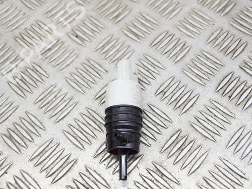 Used Washer pump BMW 3 (G20, G80, G28) 320 i (184 hp) 14641199