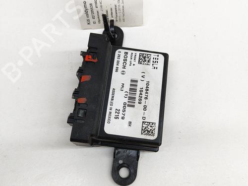 Elektronische module TESLA MODEL X (5YJX) 90D AWD | BP20337253M83 