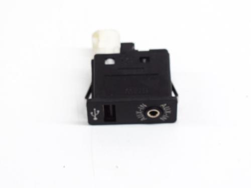 Used Electronic module BMW X3 (F25) xDrive 20 d (184 hp) 14647577