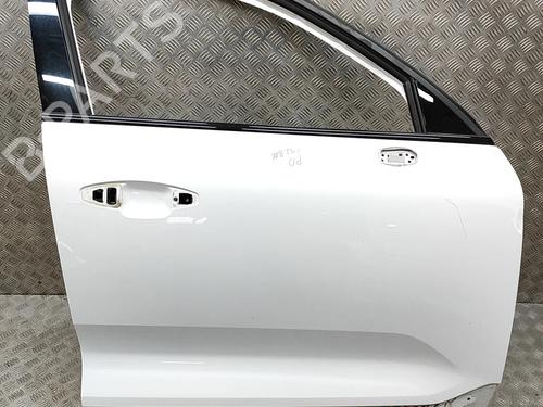 right-front-door-volvo-xc40-536-2017-36415263 main image