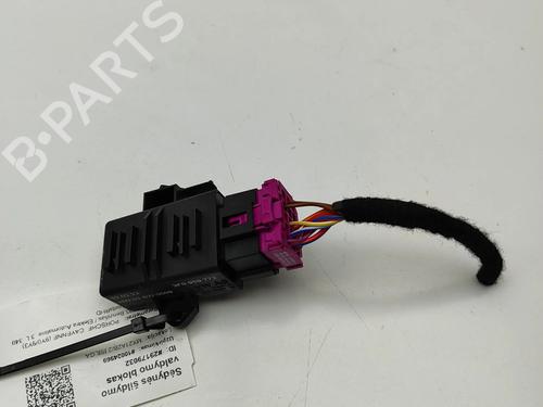 Used Electronic module Electronic module PORSCHE CAYENNE (9YA) 3.0 E-Hybrid AWD (9YAAE1) (462 hp) 27784748 27784748