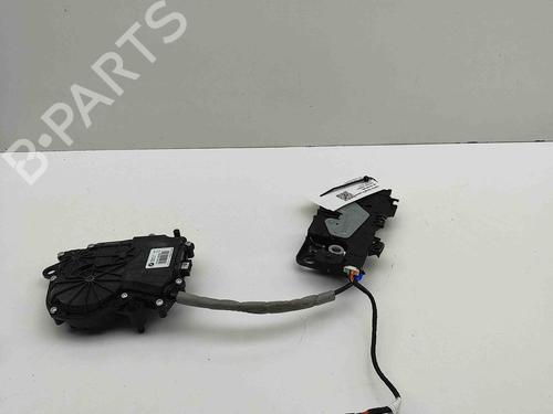 Bakluke lås BMW X5 (G05, F95) M (600 hp) 27569914