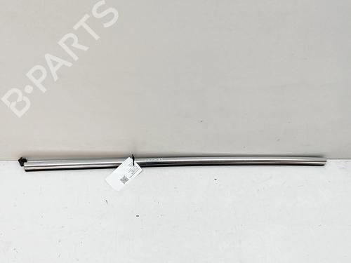 Used Door moulding trim Door moulding trim VW ARTEON (3H7, 3H8) 1.4 eHybrid (218 hp) 33369223 33369223
