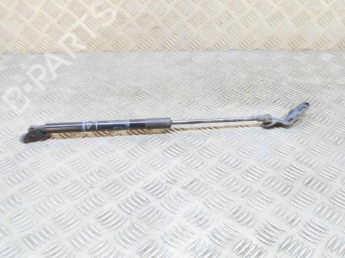 Used Tailgate lift support TOYOTA YARIS (_P13_) 1.5 Hybrid (NHP130_, NHP130) (101 hp) 14652373
