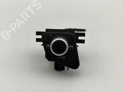 switch-audi-q7-4mb-4mg-4mq-2015-28437215 main image