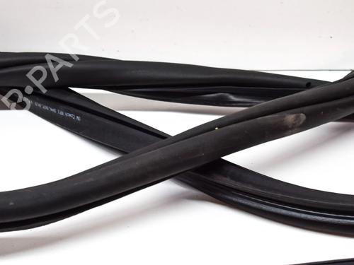 Gummiliste VW GOLF VIII (CD1, DA1) 1.5 TSI | BP27759332C142 - Image 3