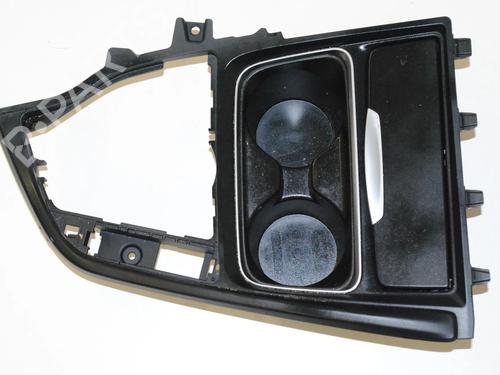 Used Cup/Object holder BMW 3 (F30, F80) 320 d xDrive (163 hp) 9865431
