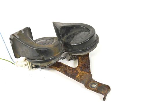 Horn PEUGEOT 3008 I MPV (0U_) 1.6 HDi | BP30224749E13 