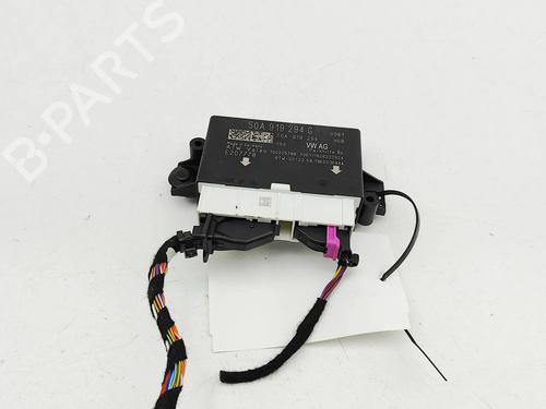 Used Electronic module Electronic module VW T-ROC (A11, D11) 2.0 R 4motion (300 hp) 34037548 34037548
