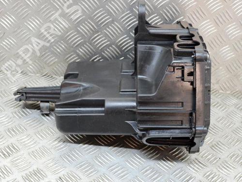 Used Fuse box BMW X4 (F26) xDrive 20 d (190 hp) 10070065
