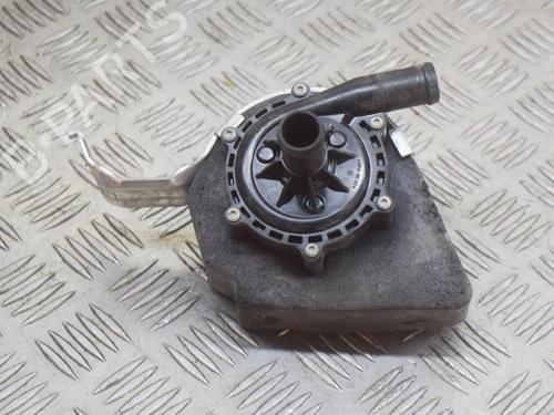 Used Auxiliary water pump Auxiliary water pump TESLA MODEL S (5YJS) P100D AWD (772 hp) 14623724 14623724