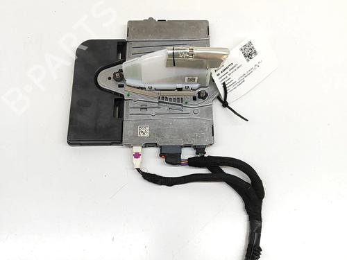 Used Antenna/Base CITROËN C4 III (BA_, BB_, BC_) 1.2 PureTech 130 (BAHNSA, BAHNSB) (130 hp) 28557906