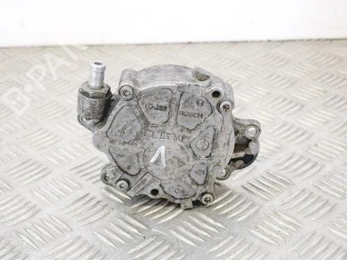 Used Vacuum pump VW TRANSPORTER T5 Van (7HA, 7HH, 7EA, 7EH) 2.0 BiTDI (180 hp) 6743652
