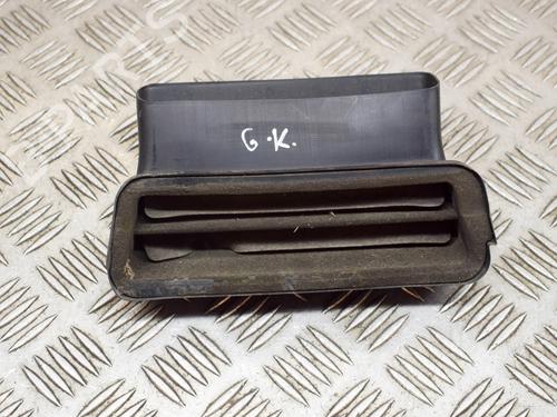 Grill Grill TOYOTA LAND CRUISER 90 (_J9_) 3.4 i 24V (VZJ90_, VZJ95_, VZJ90R, VZJ95R, VZJ90W,... (178 hp) 14635889 14635889