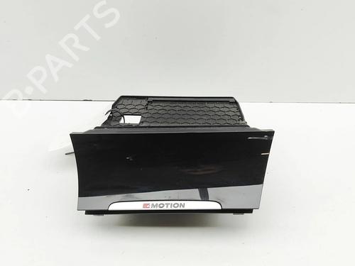 glove-box-vw-golf-vii-5g1-bq1-be1-be2-2012-2013-2014-2015-2016-2017-2018-2019-2020-2021-33387289 main image