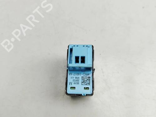 Switch LAND ROVER DISCOVERY V (L462) D300 MHEV 4x4 | BP32459288I30