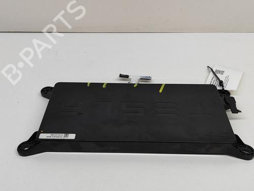 Electronic module TESLA MODEL X (5YJX) 90D AWD | BP17077069M83 