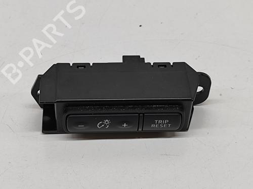 Used Switch NISSAN LEAF (ZE1) Electric (150 hp) 27789006