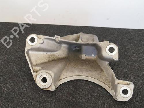 Support BMW 5 (F10) 530 i | BP14655695C155 