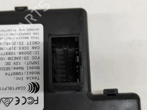 Electronic module TESLA MODEL Y (5YJY) EV Performance All-wheel Drive | BP33361309M83 - Image 3