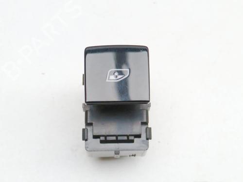 Used Right rear window switch Right rear window switch 39073388 39073388