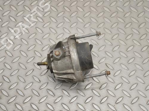 Used Engine mount Engine mount BMW 3 Coupe (E92) 330 d (231 hp) 33358645 33358645