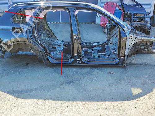 right-rear-fenders-vw-touareg-cr7-rc8-2017-38706602 main image