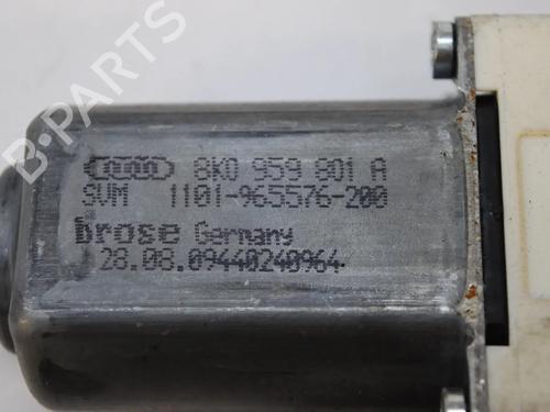 Vindusheismotor venstre foran AUDI A4 B8 (8K2) 2.0 TDI quattro (170 hp) 9870873