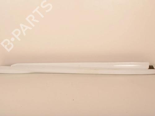 Højre sidekjole FORD FOCUS III 1.0 EcoBoost (125 hp) 30227608