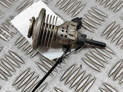 Used Injector SKODA YETI (5L) 2.0 TDI (110 hp) 22998575