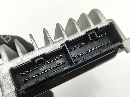 Electronic module NISSAN GT-R (R35) V6 | BP33962847M83  - Image 5