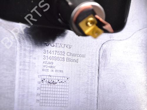 Mittelkonsole VOLVO XC60 II (246) T4 | BP30228328I22 