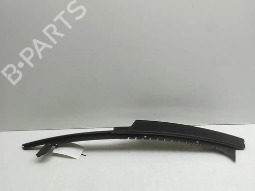 Used Door moulding trim Door moulding trim PORSCHE PANAMERA (971) 2.9 4 E-Hybrid (97ABE1, 97BBE1, 97ABX1) (462 hp) 33624771 33624771