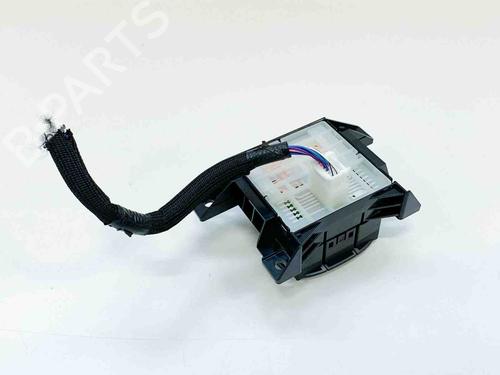 Switch TOYOTA C-HR (_X1_) 1.8 Hybrid (ZYX10_, ZYX11_, ZYX10R, ZYX11R) | BP27747887I30 