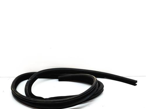 rubber-door-seal-land-rover-range-rover-sport-ii-l494-2013-2014-2015-2016-2017-2018-2019-2020-2021-2022-27755817 main image