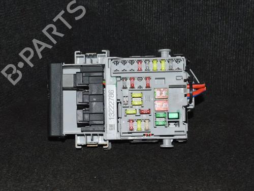 Used Fuse box OPEL INSIGNIA A Sports Tourer (G09) 2.0 CDTI (35) (131 hp) 6730842