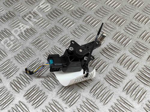Used Electronic sensor BMW 3 (F30, F80) 330 e (252 hp) 28115359