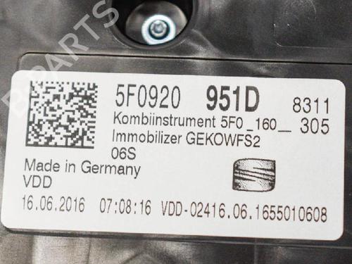 Instrument cluster SEAT LEON (5F1) 2.0 TDI | BP6743446C47 