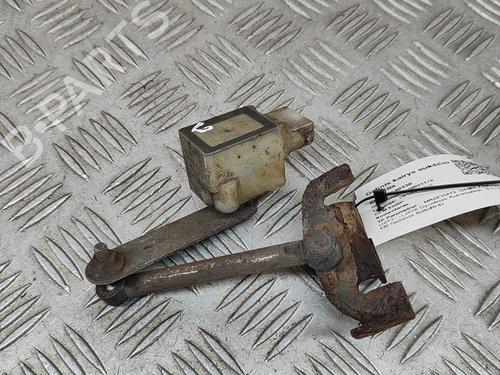 Used Electronic sensor MASERATI GHIBLI III (M157) 3.0 D (275 hp) 21486262