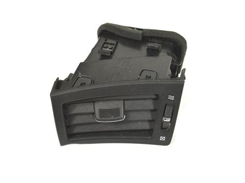 Used Air vent Air vent INFINITI M (Y51) 30d (238 hp) 33348190 33348190